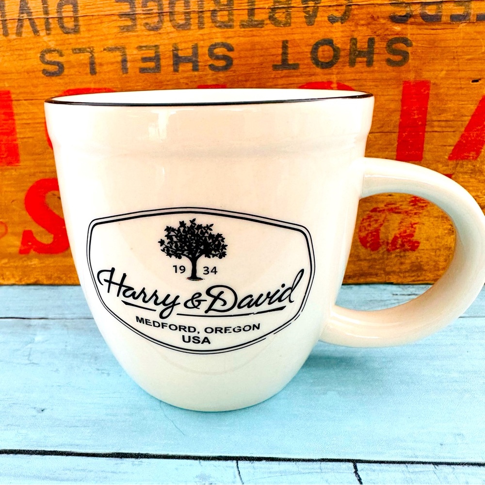 Harry & David Coffee Mug Medford Oregon Black & White